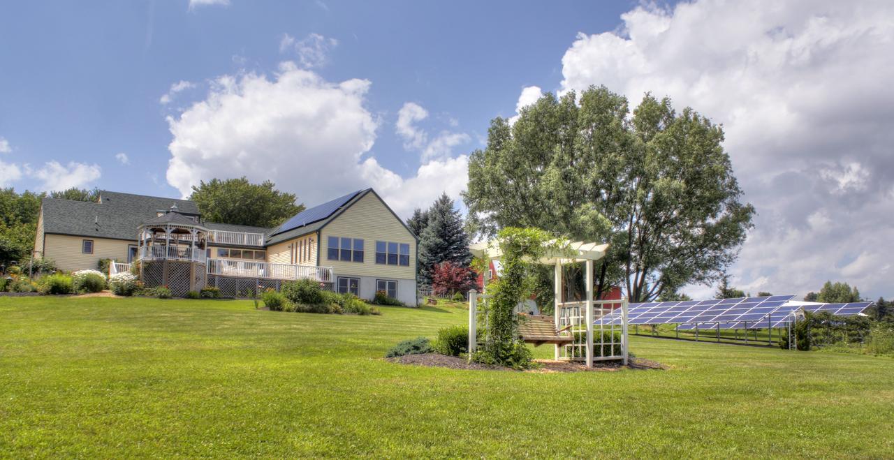 Los Gatos Bed & Breakfast Penn Yan Eksteriør bilde
