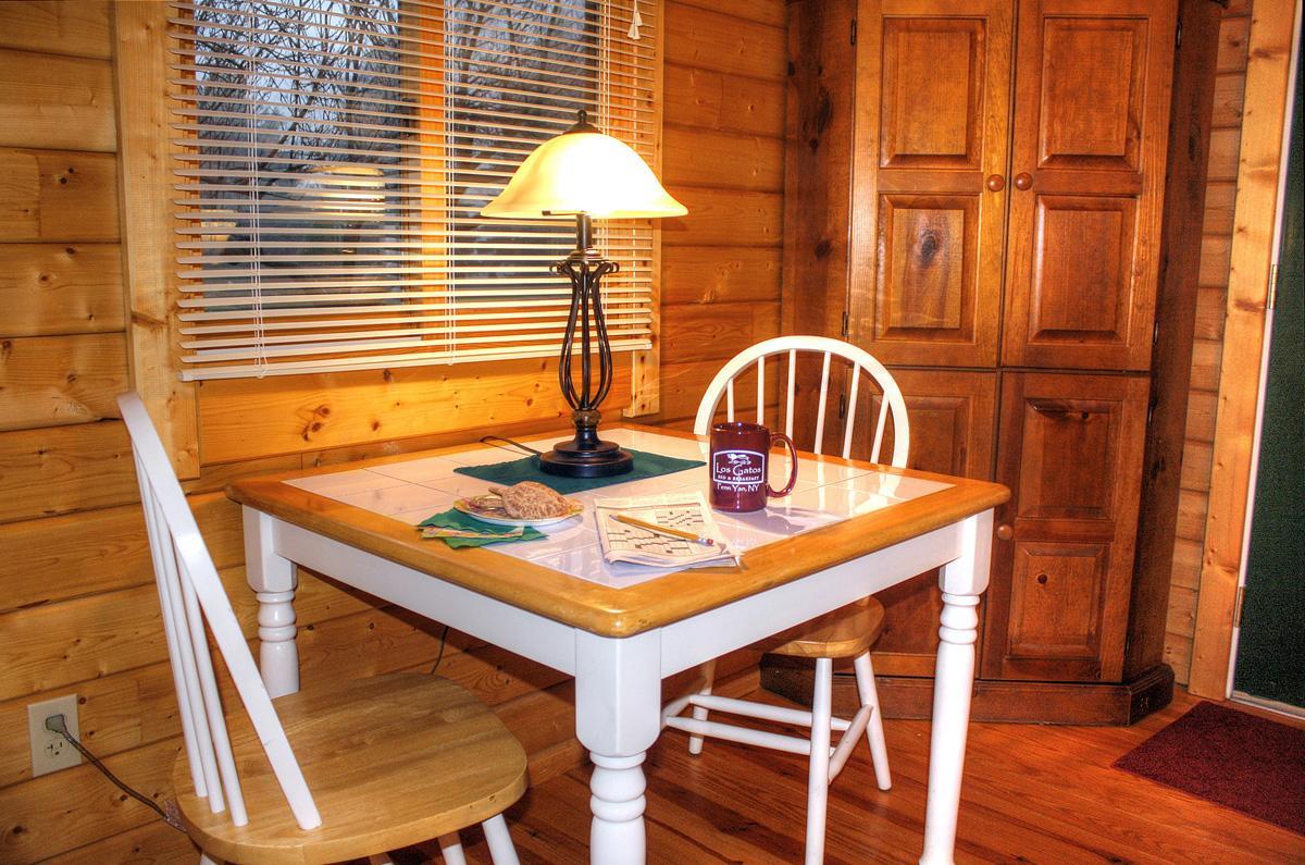 Los Gatos Bed & Breakfast Penn Yan Eksteriør bilde